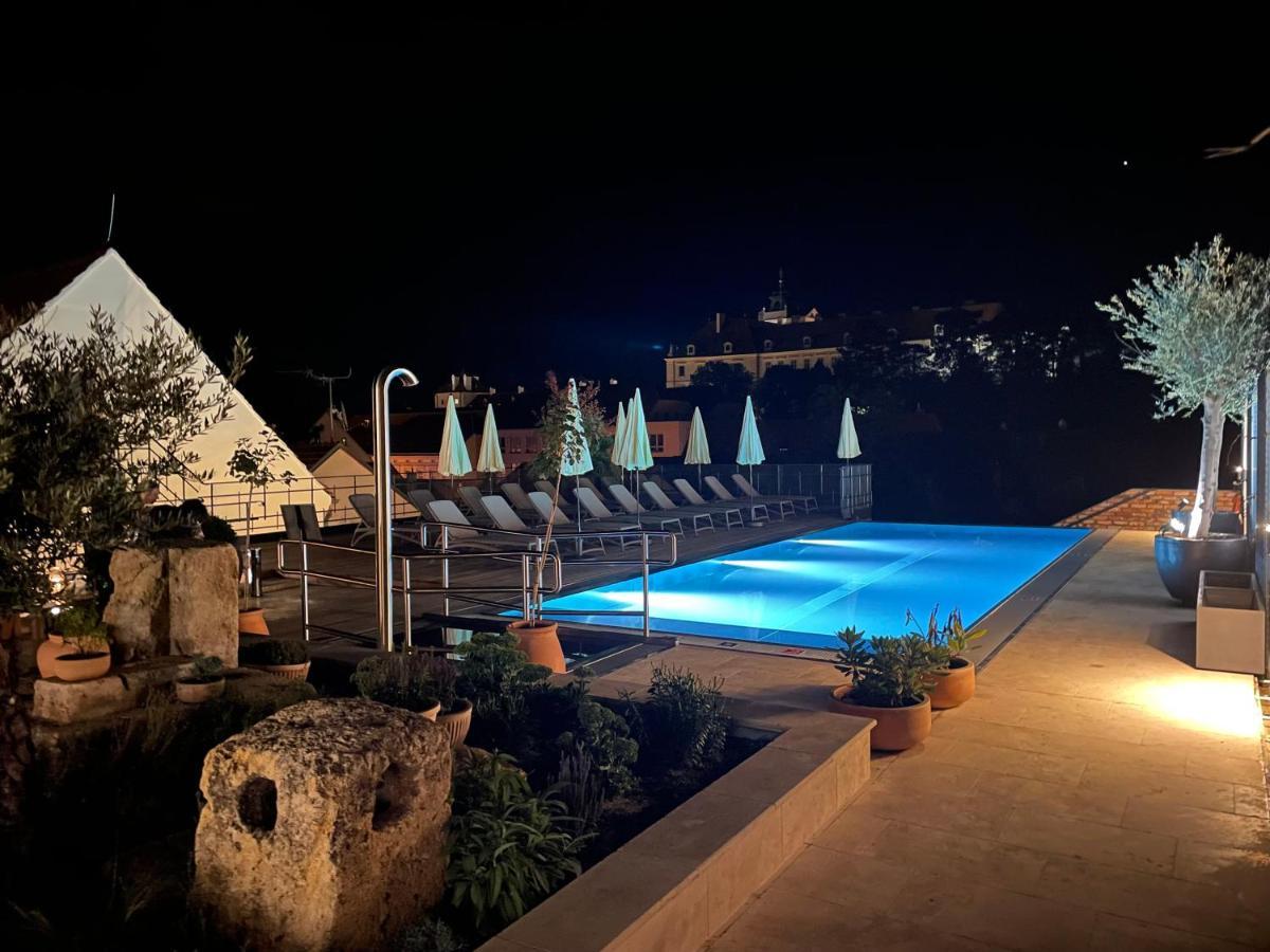 Resort Valtberg - Depandance 瓦尔季采 外观 照片